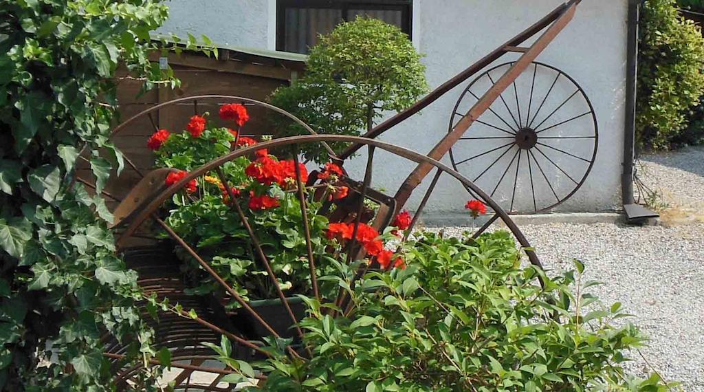 Al Pic De Corone Bed & Breakfast Terzo d' Aquileia Bagian luar foto